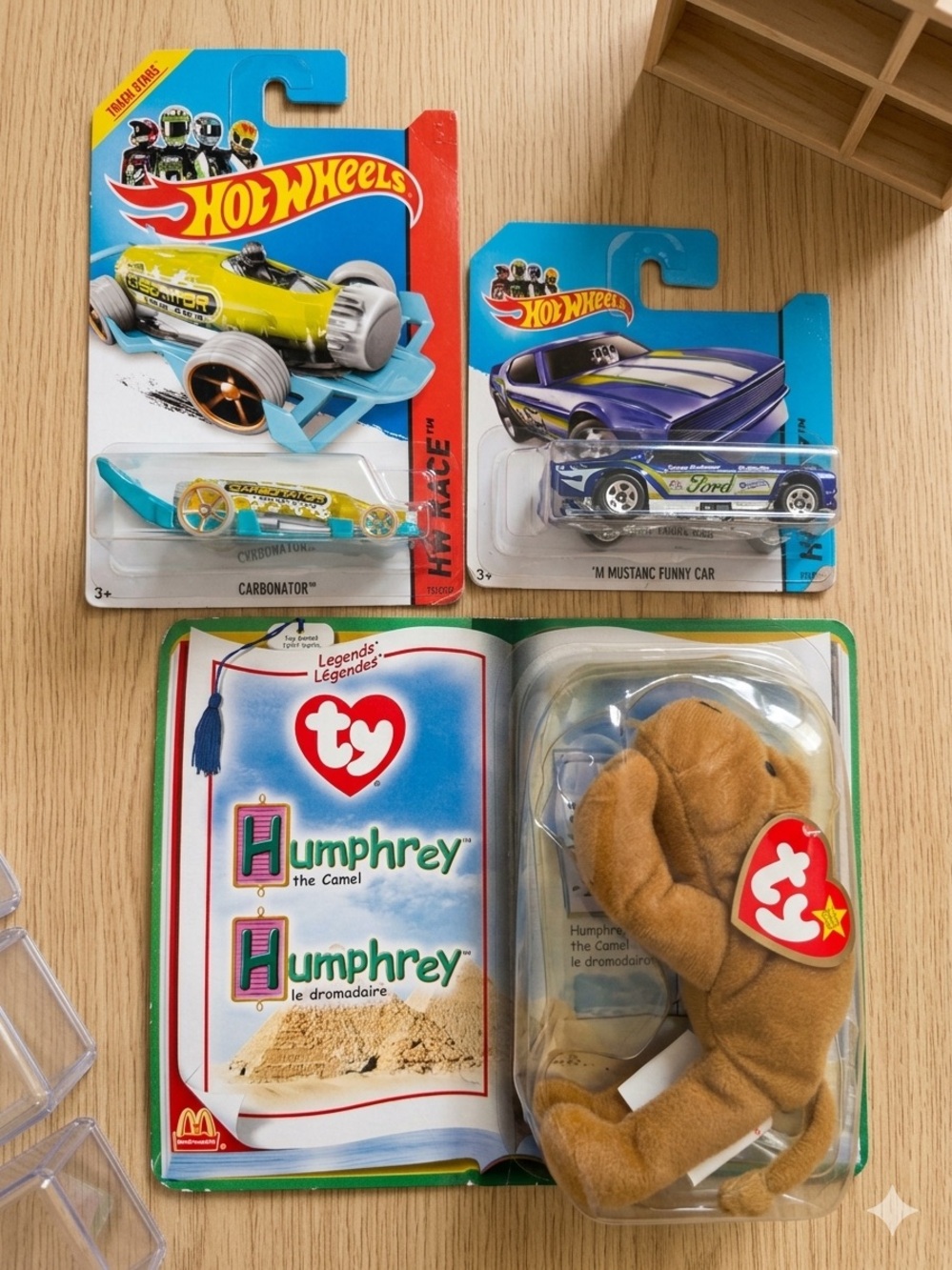 Vintage Toy Bundle: Hot Wheels Diecast & Ty Teanie Beanie Humphrey the Camel
